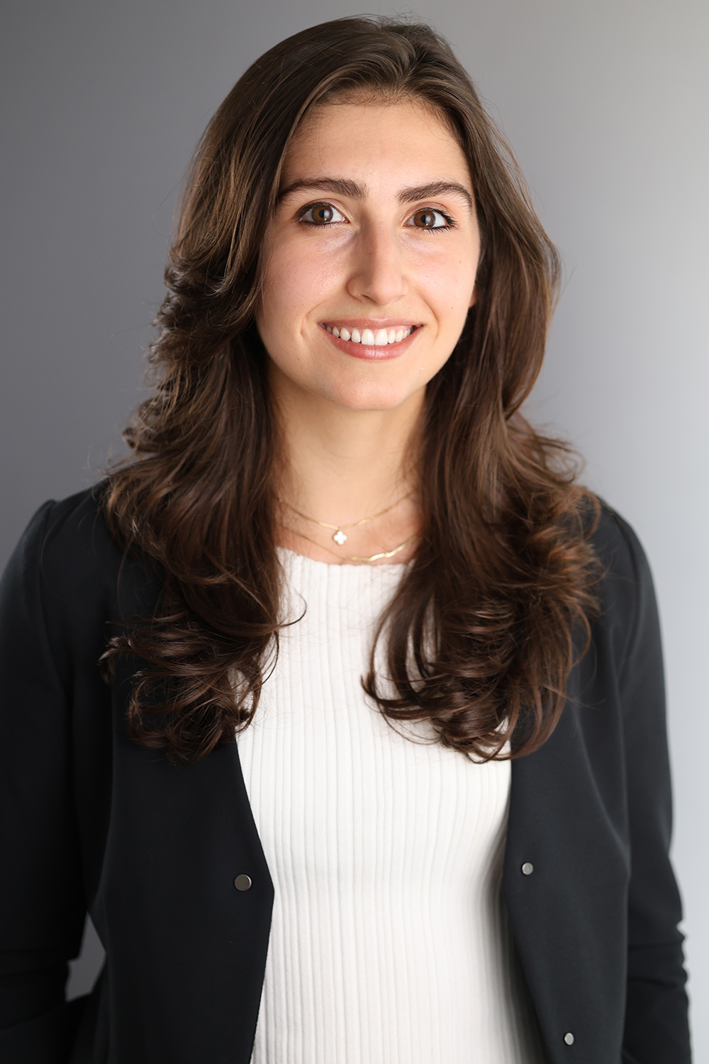 Best Colors to Wear for Business Headshots Best colors to wear for business headshots