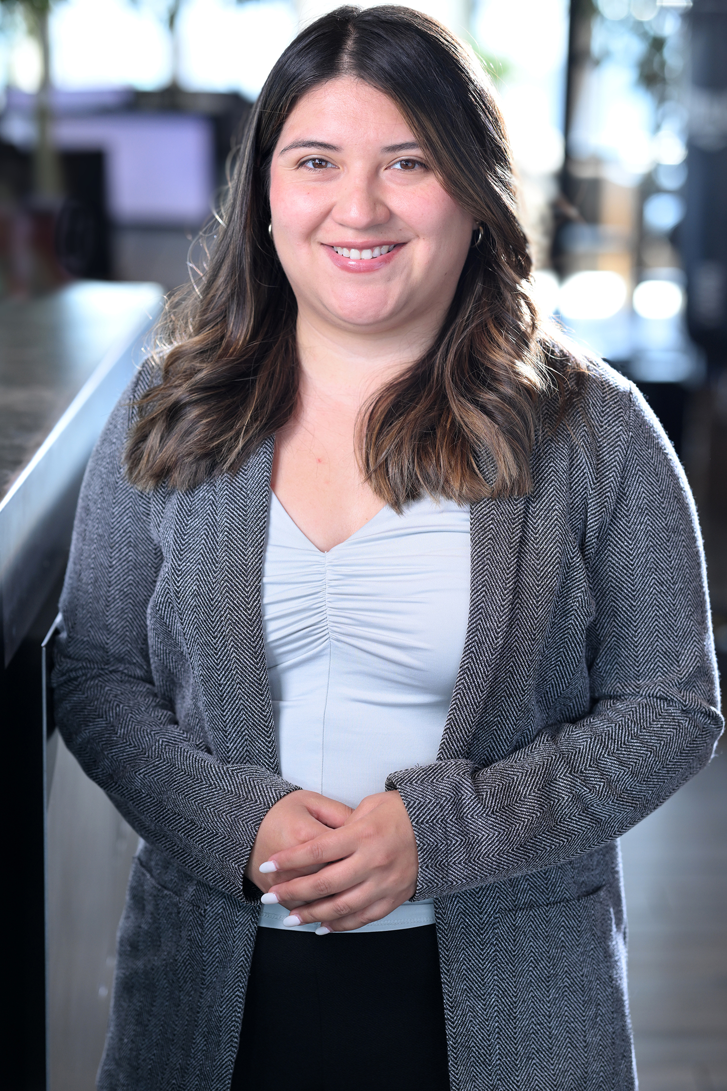 Best Colors to Wear for Business Headshots Best colors to wear for business headshots